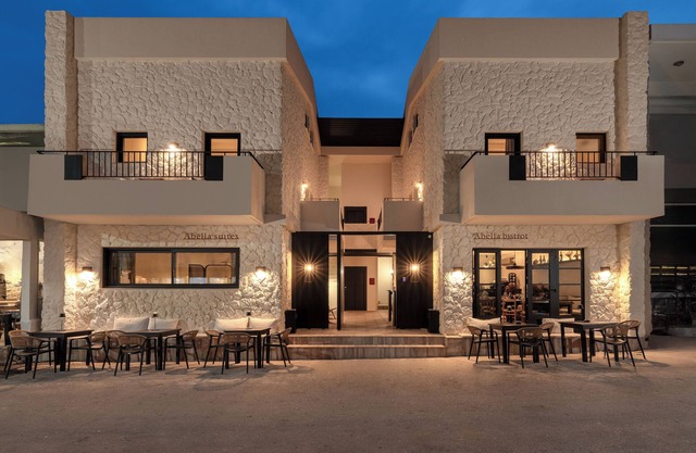 Abella Suites Embonas