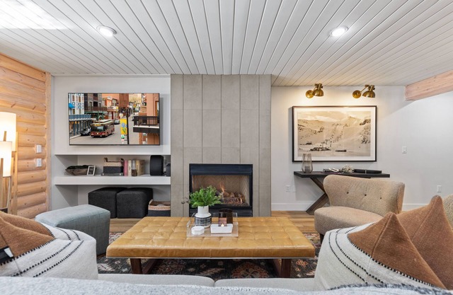 Abode at Black Bear #105 | New LUX MTN condo, fully renovated at DV & Restaurants! Private Hot Tub