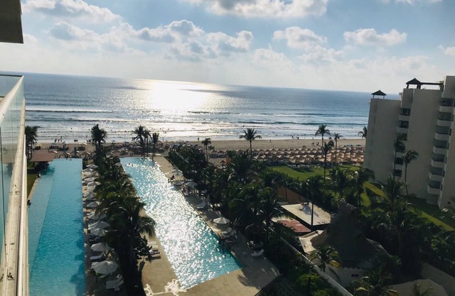 Acapulco Diamante - New Velera condo