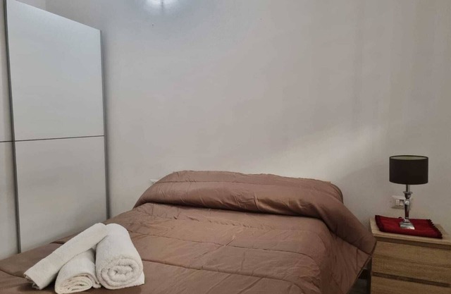 Accogliente Bilocale Adiacente Centro Città, in Tranquilla Zona Residenziale