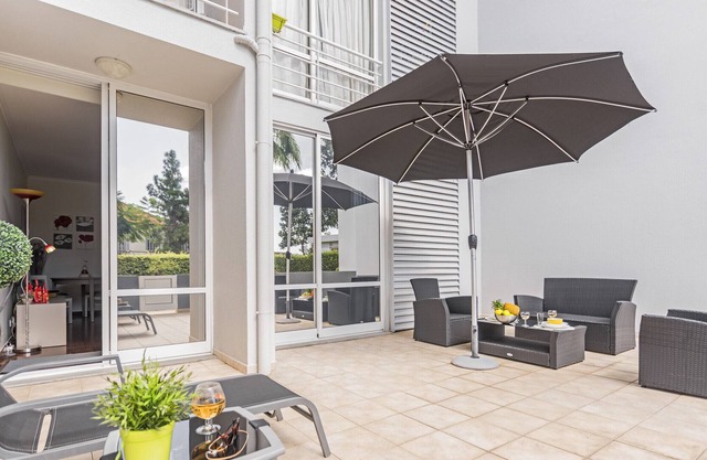 Acolhedor e com espaço exterior, Achada I