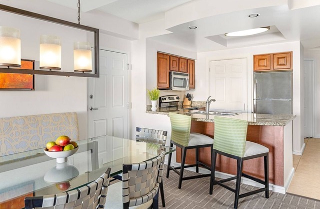 Act Fast! Modern 2BR Villa in Grande Vista
