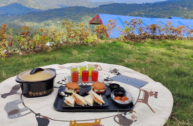 Adaara Retreat