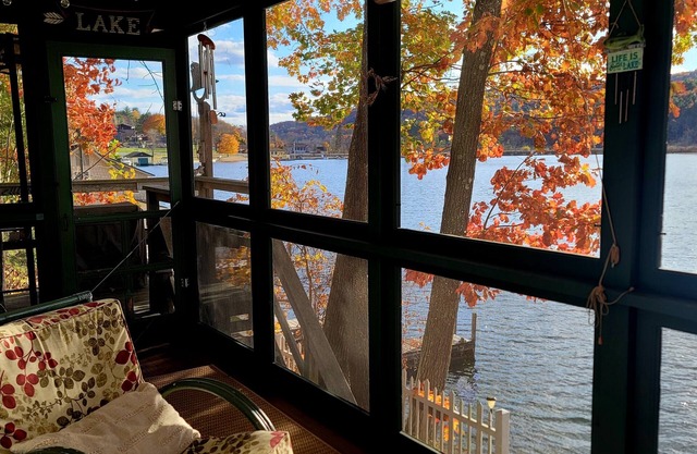 Adirondack Fall colors, lakeside fishing, great hiking. Evening fires.