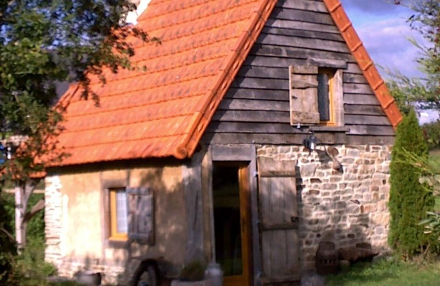 Adorable little cottage La Boulangerie 2 people, Domaine de la Chauvinière, bay edge