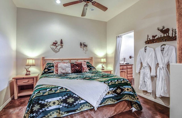 Adorable Relaxing Casita with private entry&porch
