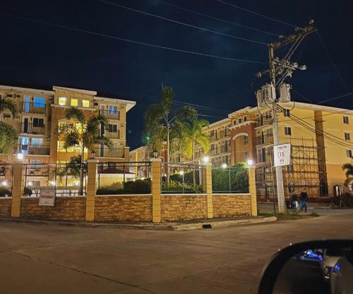 Adrian's Pod Condo Rental