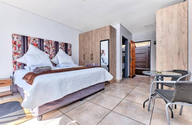 Advas bachelor bliss