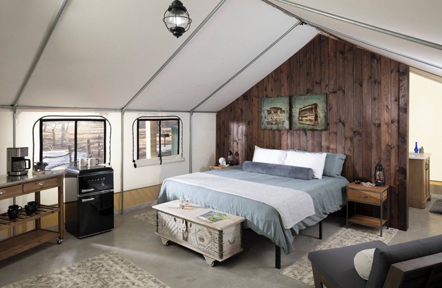 Adventure Awaits: Riverfront Luxe Glamping