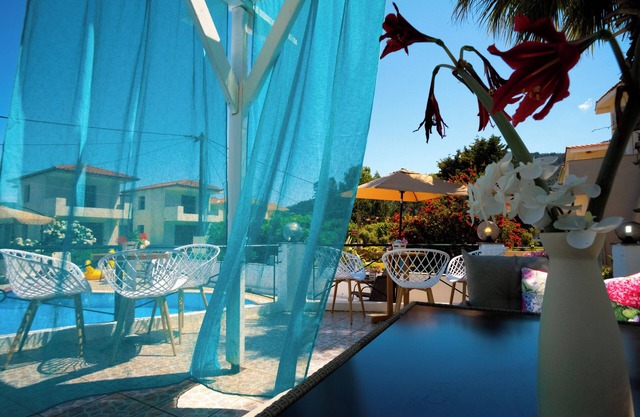 Aegli Hotel Studios