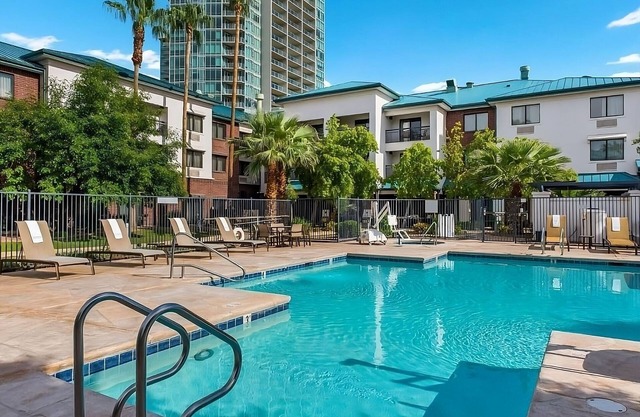 Affordability Meets Comfort! 3 Contemporary Units, Pet-friendly, Swimming Pool!
