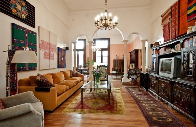 Affordable Luxury in Midtown with 3 bdr/3baths and Central Patio with Parrilla