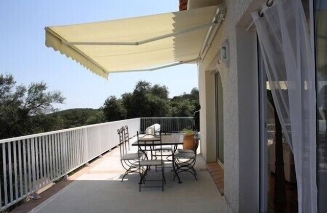 Air-conditioned luxury villa with private heated pool classified tourism *