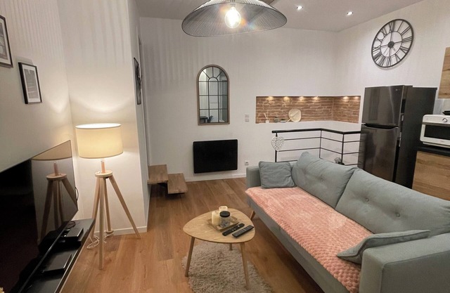 Air-conditioned T2 duplex - center of town near Capitole