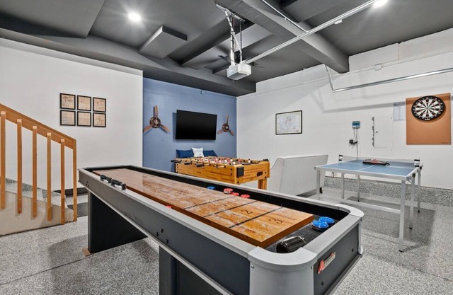 Air Force Game Room - Families - Pikes Peak Views