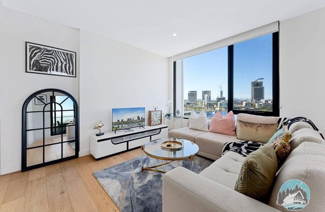 Aircabin - Wentworth Point - Stylish Cozy - 2 Beds