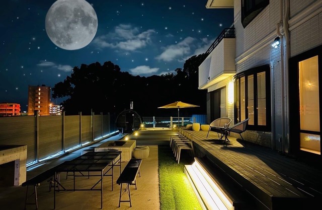 AirportHills 1400 ㎡ 1 building with a spectacular open-air bath on the 2nd floor for private use, 4 parking spaces, BBQ facilities, pets allowed