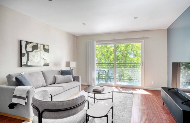 Airy Woodland Hills 1BR w/Pool & Gym, nr Warner Center, by Blueground