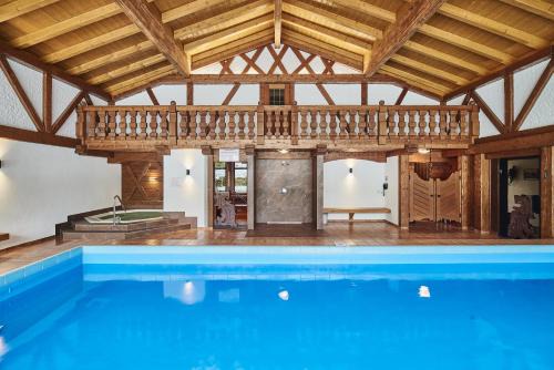 Aktivhotel & Gasthof Schmelz Ihr familienfreundliches Urlaubs Hotel mit Wellness Hallenbad, Alpensauna neu ab Februar 2026 Chiemgau Karte