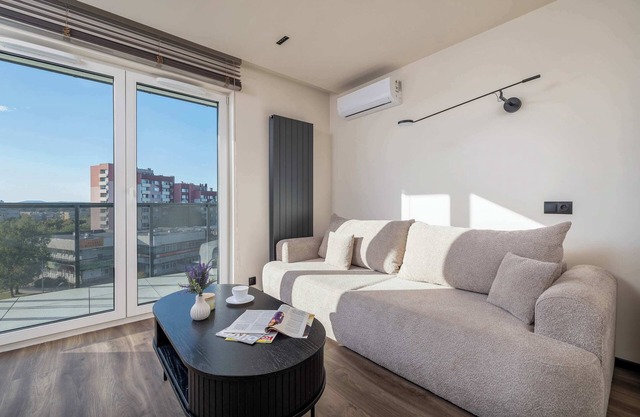 Al. Bielska 129 Tychy | Air Conditioned Studio with Parking and Mountain View