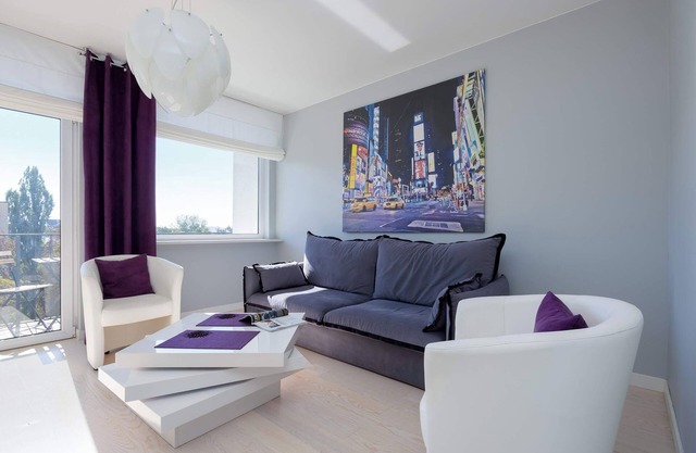 Al. Jerozolimskie 113/115 | Apartment | Downtown