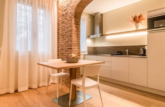 Al Pio A @Luxury Nest