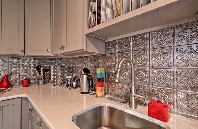 Albrightsville Home w/Indian Mountain Lake Access