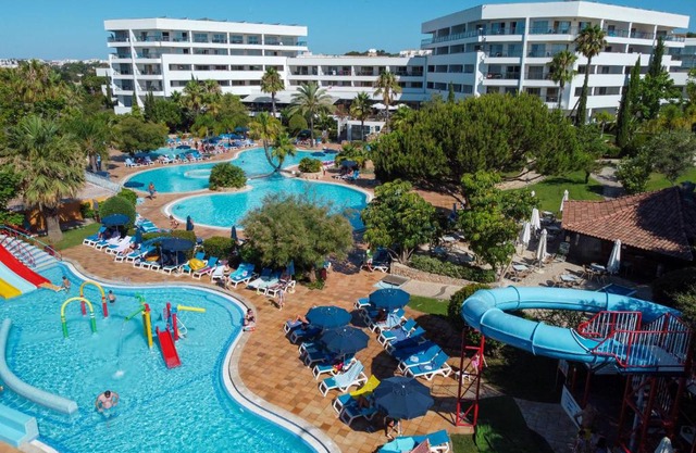 Alfagar Aparthotel