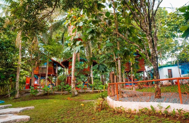 Alitaptap Recreational Hub