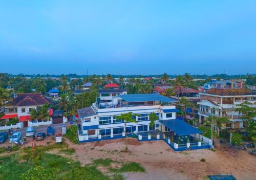 Alleppey Holiday Beach Resort By VOYE HOMES