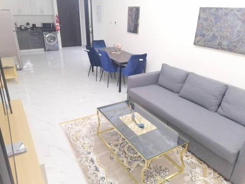 Amazing Deluxe 1 BHK Apartment in JVT - 05