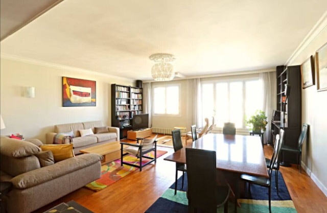 Amazing Flat Saint-Marcel