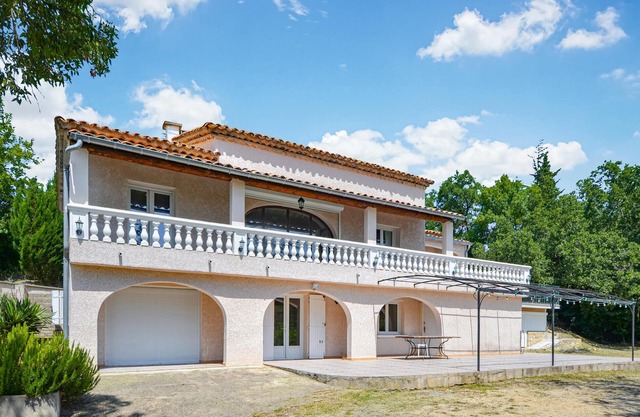 Amazing home in Saint-Christol-Les-Alè