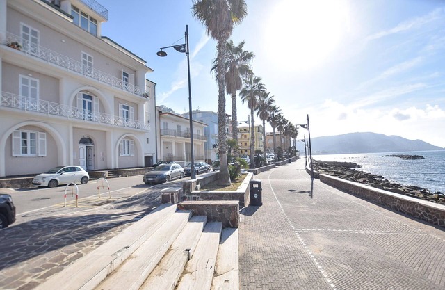 Amazing apartment in Santa Maria di Castell