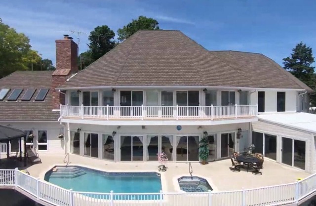 AMAZING Lakefront home w/Private Pool, HotTub, Dock & Views!