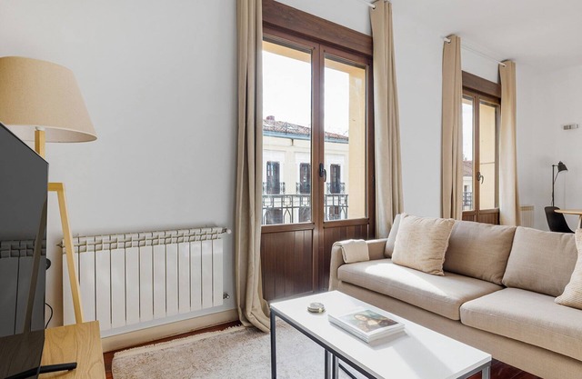 Amazing Trafalgar 3BR, in the heart of Madrid, by Blueground