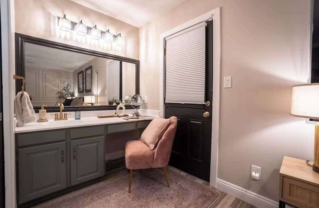 Amenities galore at the Cactus Bloom Casita