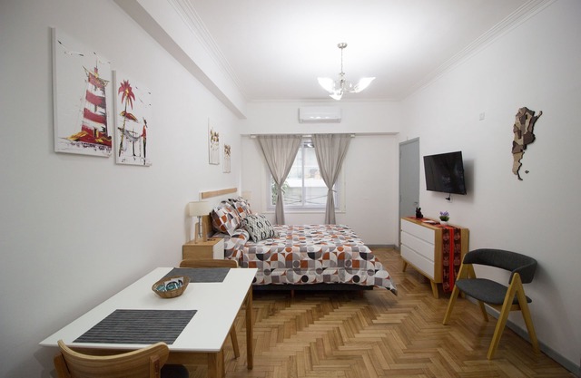 Amplio Dpto 1 Ambiente Recoleta. Zona Hiper Turística