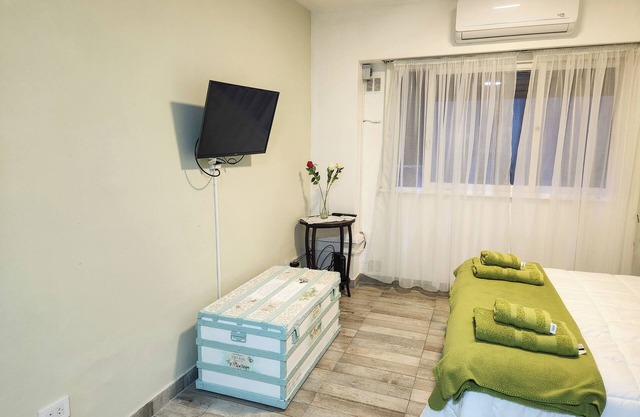 Amplio y Confortable Monoambiente en el Centro de la Ciudad. A