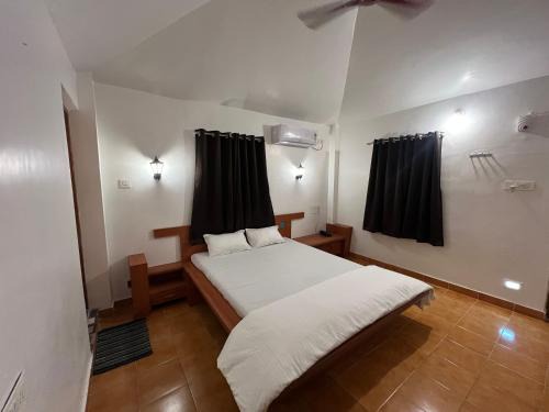 Amrapali Resort