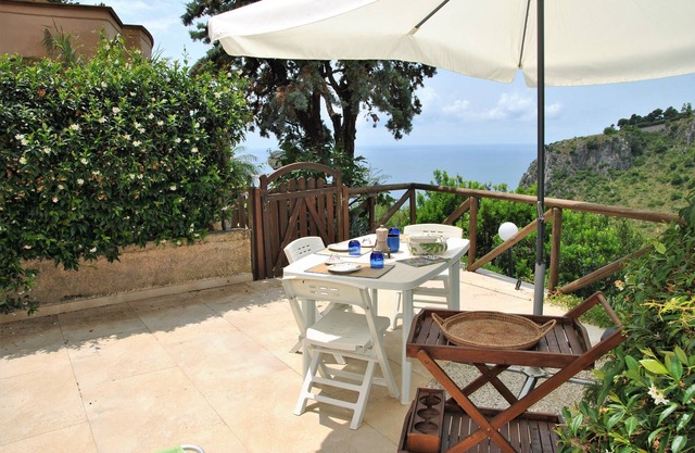 Ancoretta cottage between sea and nature