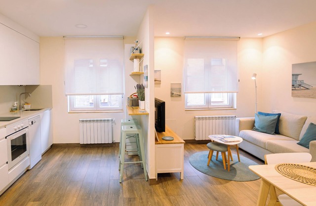 Andrea's Apartment, Callao3gijon