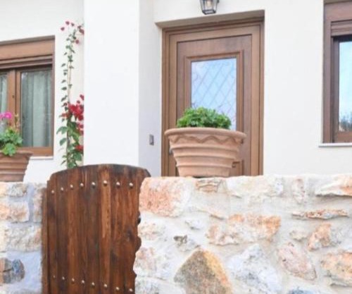 Anezina Cretan hospitality