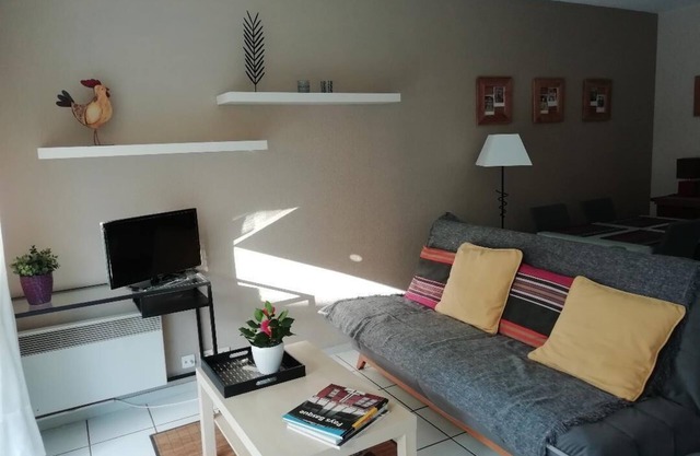 ANGLET "5 Cantons" T2 ground floor/terrace/close to beaches