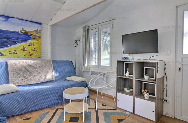 Annonce Professionnelle : Charmant Chalet Pour 4 Personnes, Situation Idéale Entre Plage Et.