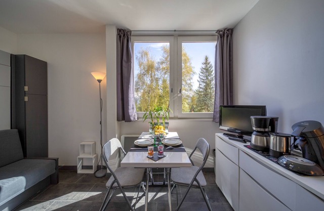 Antares - Au pied des pistes