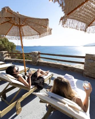 Apaggio luxury villa