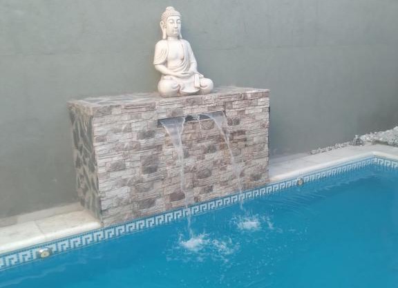 Apart hotel protomy tenemos piscina climatizada