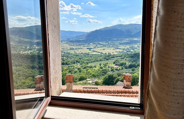 Apartment In Downtown San Donato Val di Comino