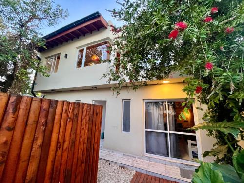 APART TRAVEL SUITES, modernos departamentos -15 min Aerop EZE